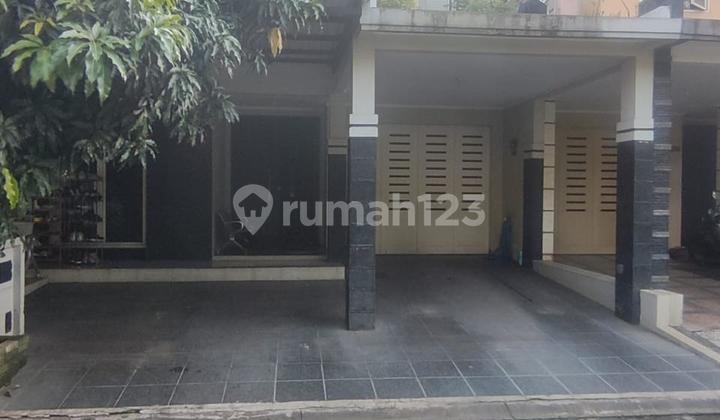 Dijual Rumah Taman Modernland