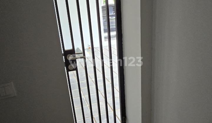 Greenwich House for Sale - BSD 2