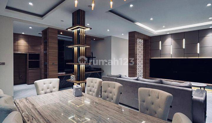 Dijual Rumah Mewah Aquamarine Summarecon 2