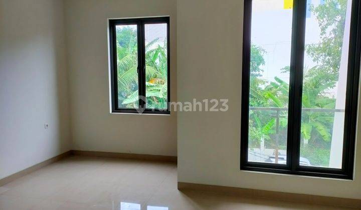 Taman Cosmos, Rumah Baru 2 Lantai Uk. 5 X 20 Disewakan, Hadap Selatan  11