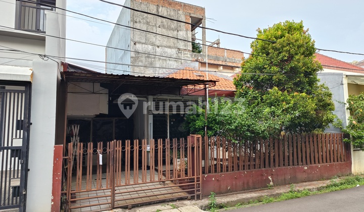 Duri Kepa, Rumah 1 Lantai Hitung Tanah, Uk. 10 X 15 Hadap Barat, Jalan 2 Mobil Lega.