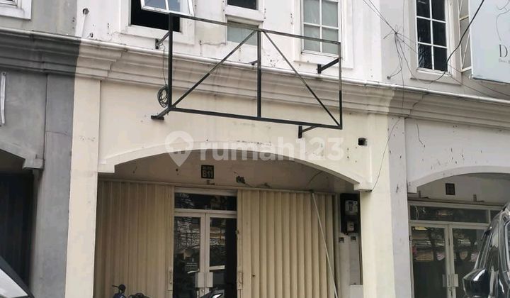Tanjung Duren, 4-Storey Shophouse Size 4 x 16 Within Business Park Cluster, West-Facing