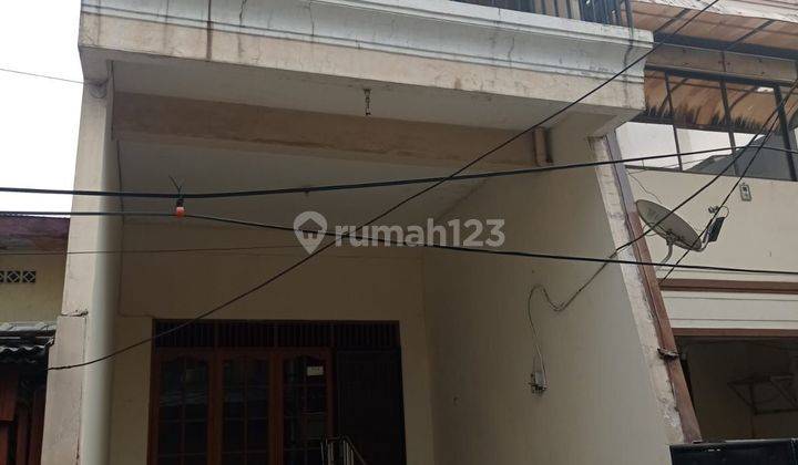 Jelambar, Rumah 2 Lantai Luas 60m2 Hadap Utara 1