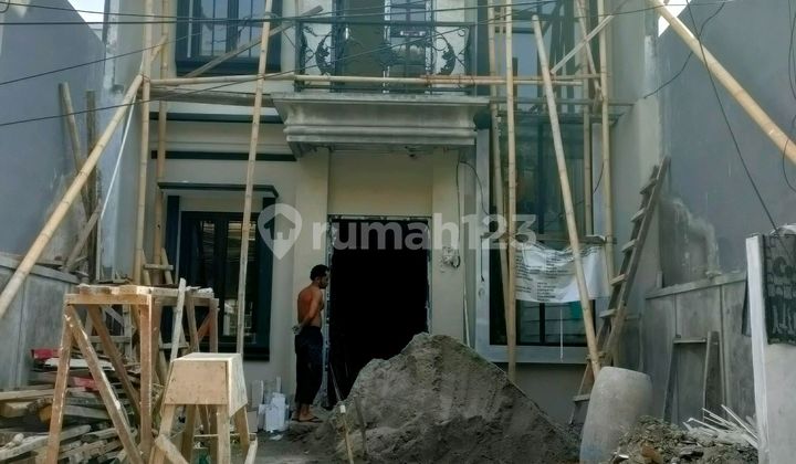 Taman Ratu, Rumah Baru 2 Lantai Uk.6x15 Hadap Selatan, Jalan 2 Mobil 2