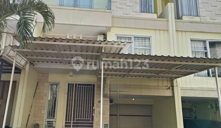 Duri Kepa Cluster Palm3, Rumah Split Level 3 Lantai Uk.6,4 X 12,5 Hadap Timur