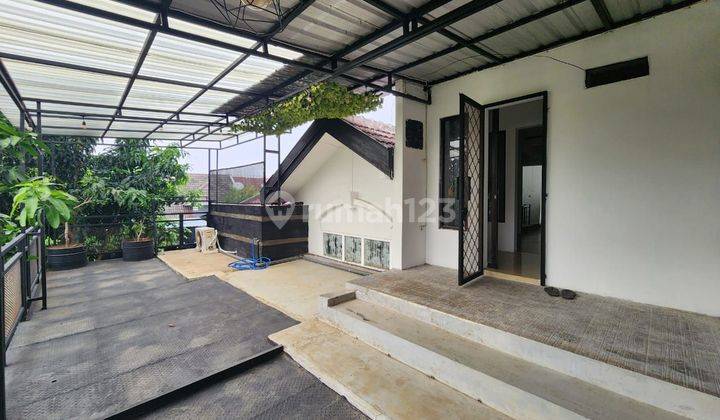 Rumah Hook 2 Lantai Di Graha Padma Semarang 2