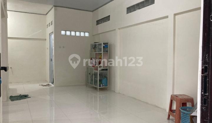 Hook House 163 M² In Kedaton Bsb City 2