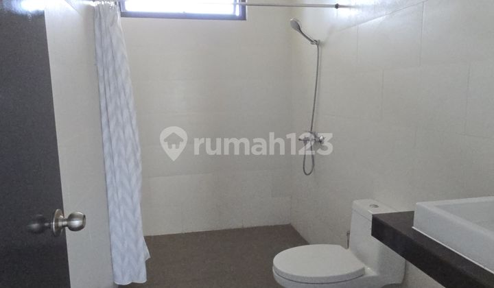 Rumah Boulevard Di Naraya Residence Bsb City 2