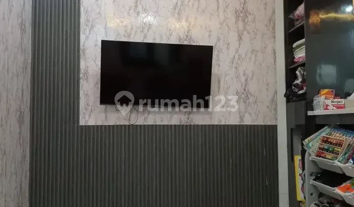 Rumah Hook di Pesona Jatisari Bsb 2