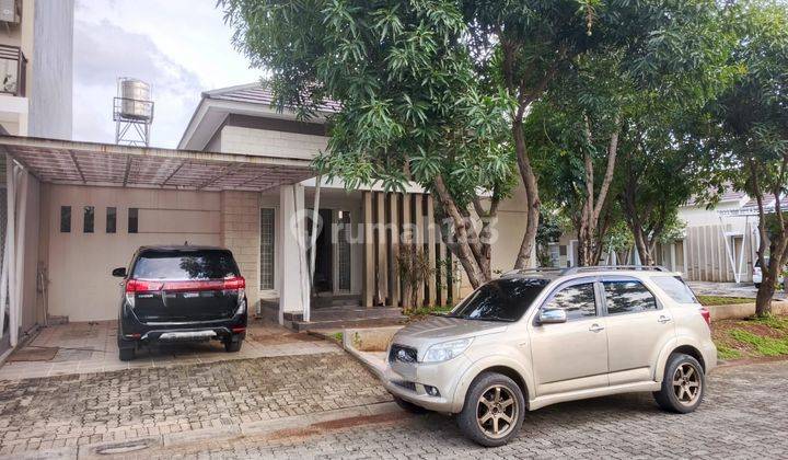 Rumah Hook 270 M² Di Graha Padma Semarang