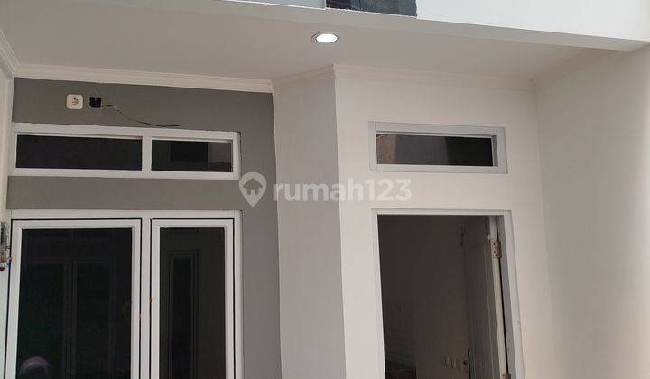 Rumah 2 Lantai Matraman Utan Kayu Jakarta Timur 1