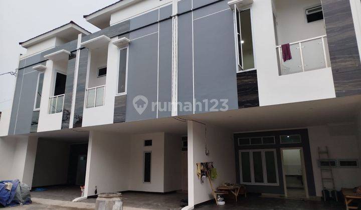 Rumah 2 Lantai Modern Pisangan Baru Jakarta Timur 2