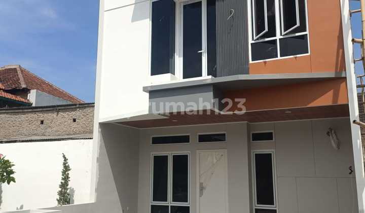 2-Story Ready-to-Occupy House on Kalasan Street, Cimahi, West Java