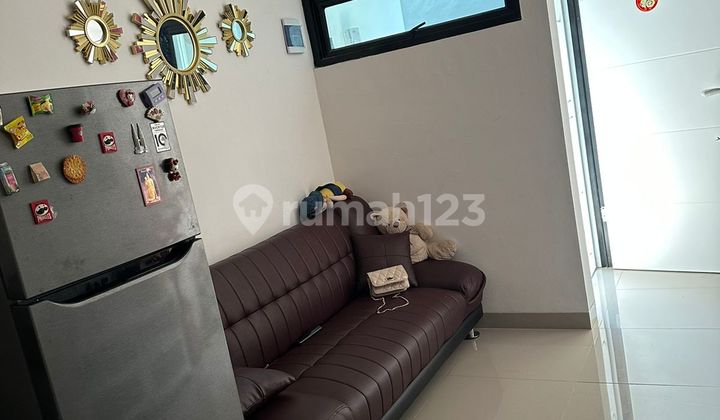 foto lainnya rumah dijual 3,5 lantai siap