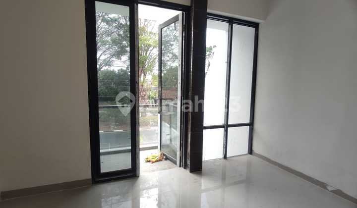 Dijual Rumah 2 Lantai 5 Menit Dari Pasar Baru 2