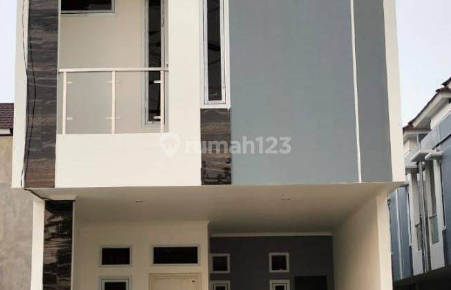 Dijual Rumah 2 Lantai 10 Menit Dari Tol Jatinegara 1