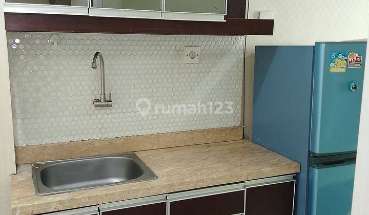 Disewakan Unit Studio Semi Furnished Lantai Rendah  2