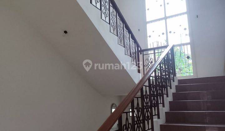 Rumah Siap Huni Di Central Park Mulyosari Surabaya 2