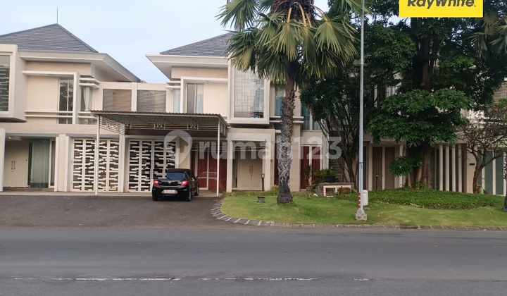 For Rent House in Palm Beach Pakuwon City Surabaya 1