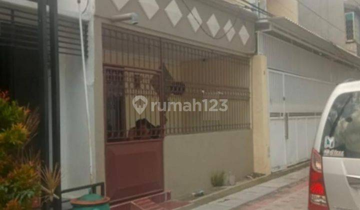 Dijual Rumah Dijalan Donokerto Surabaya 1