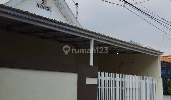 Disewakan Rumah Dijalan Donokerto Simokerto Surabaya 1