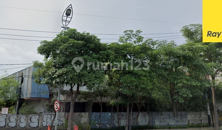 For Lease Commercial Land Area on A Yani Main Road Surabaya For Lease Commercial Land Area on A Yani Main Road Surabaya