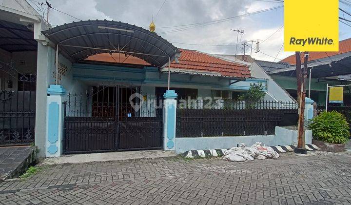 Disewakan Rumah Dijalan Semolowaru Selatan Surabaya 1