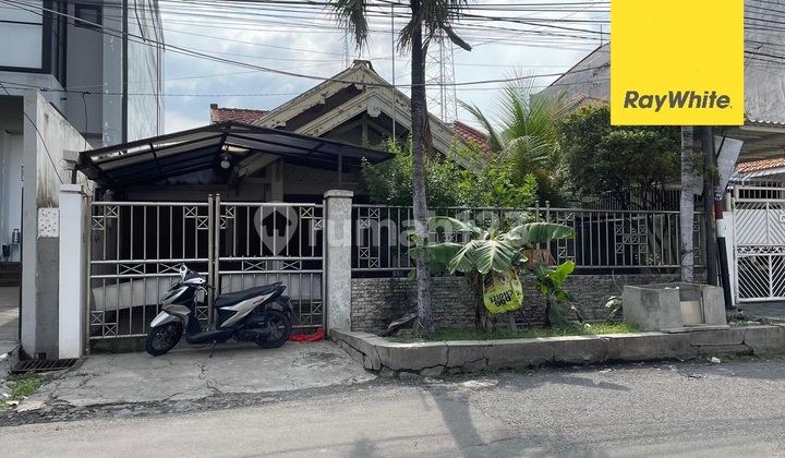 House for Rent in Raya Darmo Permai Selatan Surabaya 1