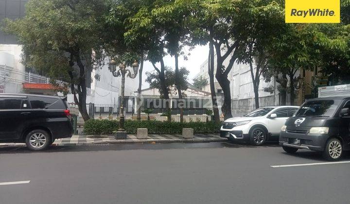 Disewakan Gedung Dijalan Tunjungan Surabaya 1