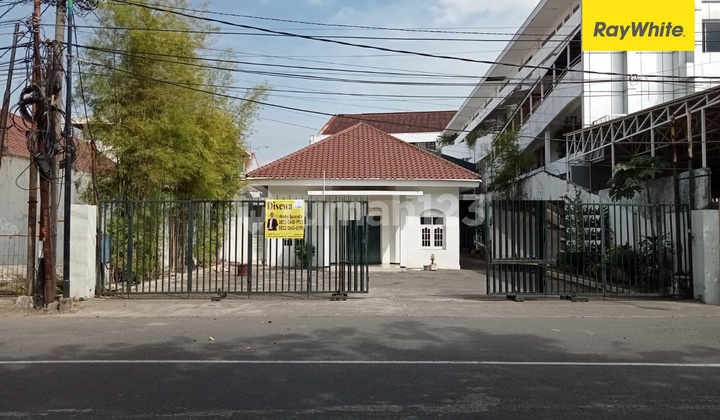 For Rent House on Arjuno Street Surabaya Center 1