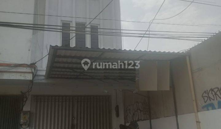 Disewakan Ruko Dijalan Dinoyo Surabaya 1