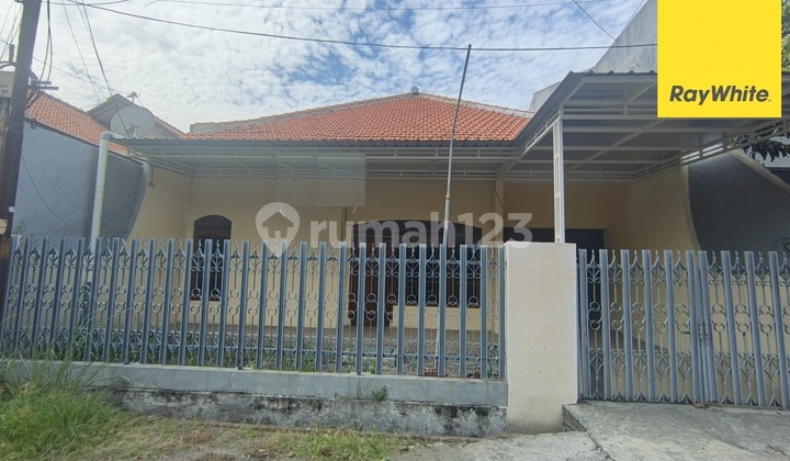 For Rent House on Jemursari Street Surabaya 1