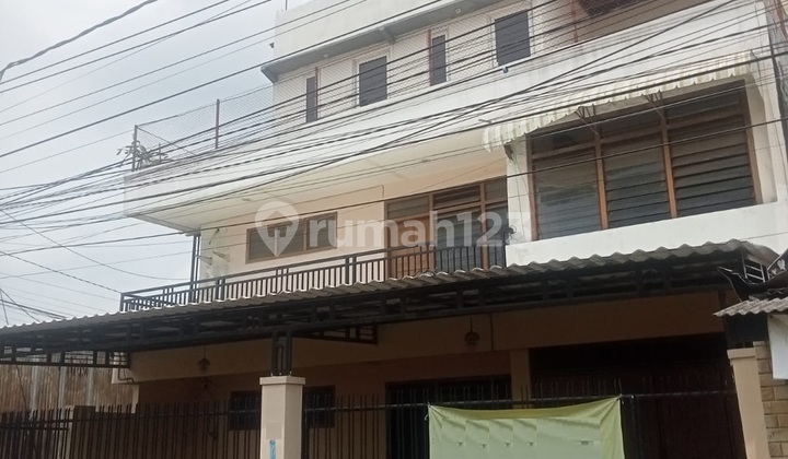 Disewakan Rumah Dijalan Putro Agung Surabaya 1