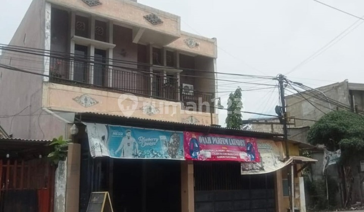 For Sale House on Sidotopo Wetan Street, Outside Surabaya 1