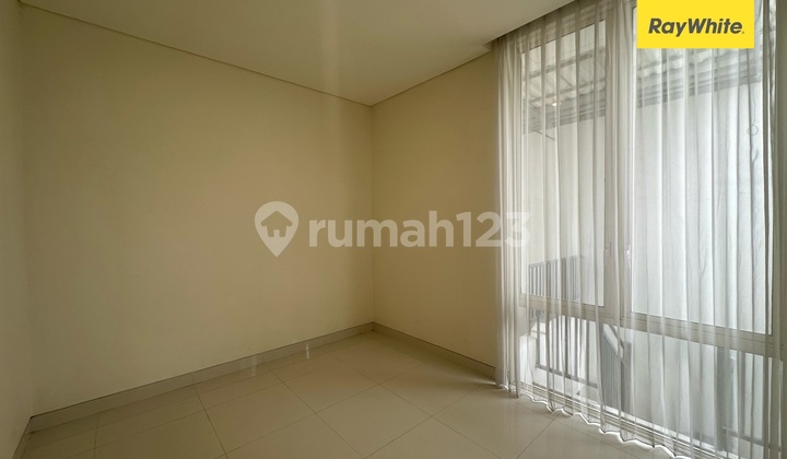 For Sale Luxury House In Grand Pakuwon Cluster North Victoria Surabaya 2