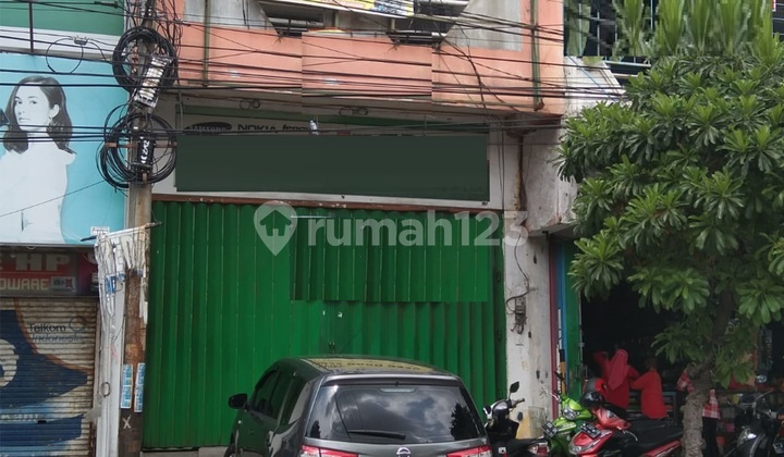 For Sale Shop House on Manukan Tama Street Surabaya 1