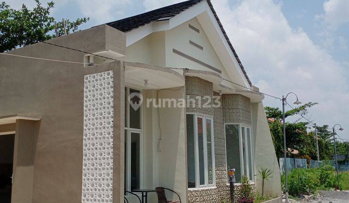 Rumah baru siap bangun area woltermonginsidi Kota Semarang  1