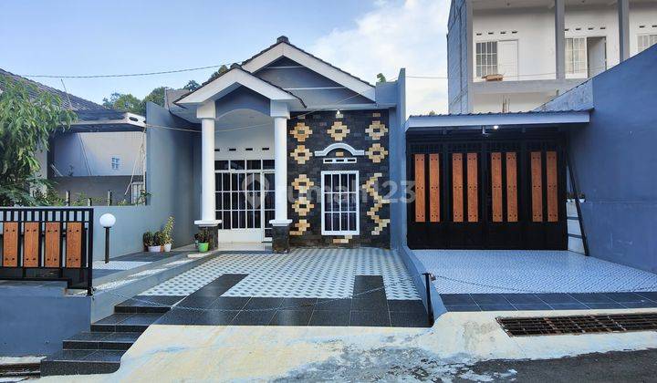 Rumah eklusif murah dengan view pegunungan Kota Semarang  1