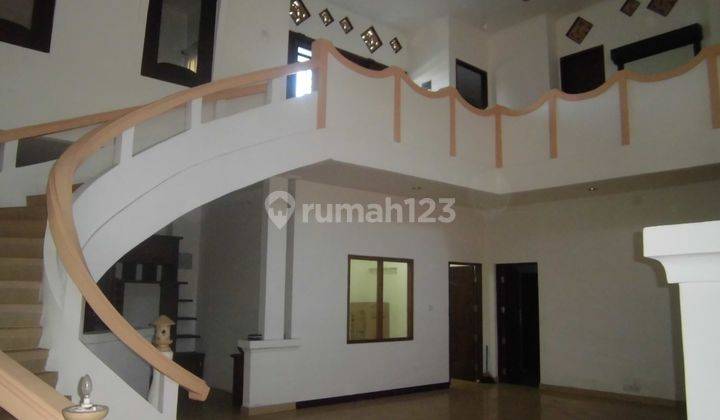 Hot List Di Jual Rumah Lokasi Dewi Sri Legian Kuta Badung 2