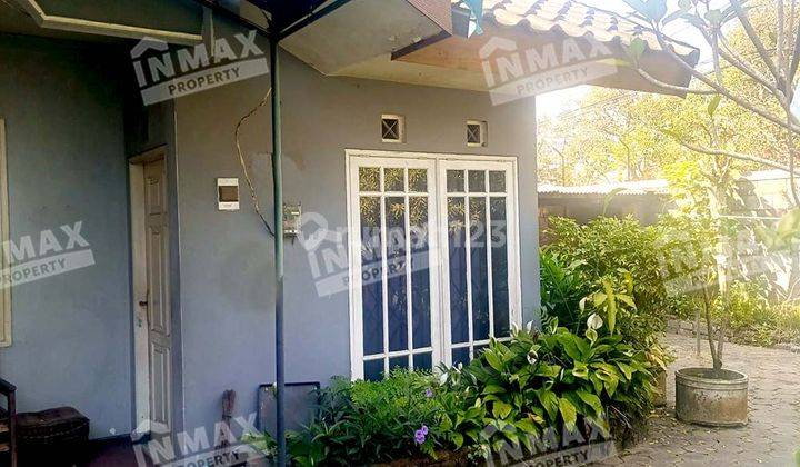 Rumah Hook Minimalis di Pbi Araya, Malang Row Jalan Lebar 2