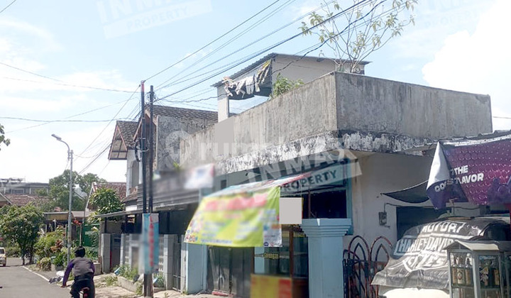 S37vev Boarding House & Shop in Soekarno Hatta Area, Malang, Near Ub 2