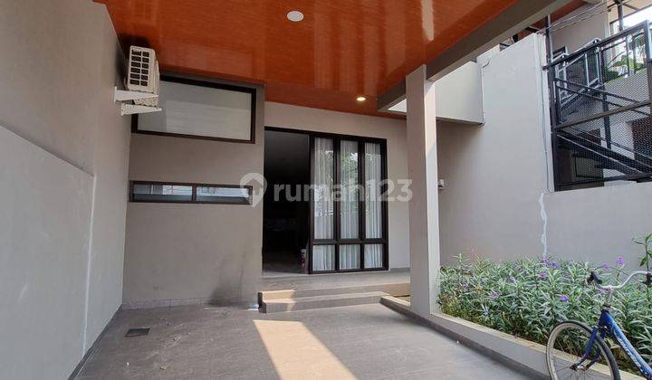 Rumah Disewa 2 Lantai Baru Minimalis Modern Di Villa Melati Mas 1