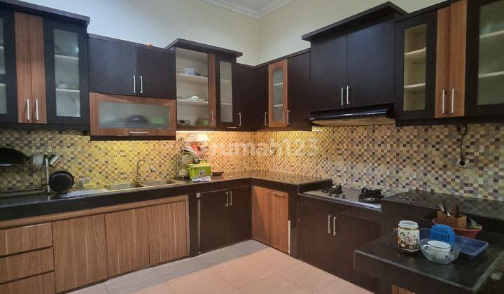 Rumah 2 Lantai Bagus Semi Furnished di Serpong Villa Melati Mas. 2