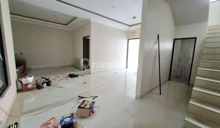 Rumah Dijual Di Regency Melati Mas 2 Lantai Baru Siap Huni 2