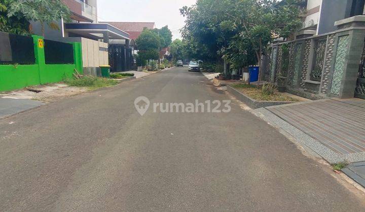 Rumah 2lt Caantik SHM di Perum Mutiara Sanggraha, Jakarta Timur 2