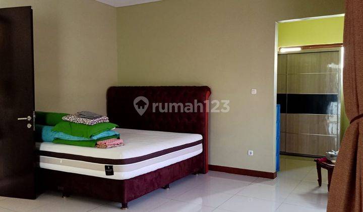 Rumah 2 Lantai Semi Furnished SHM di Cluster Asia Tropis, Bekasi 2