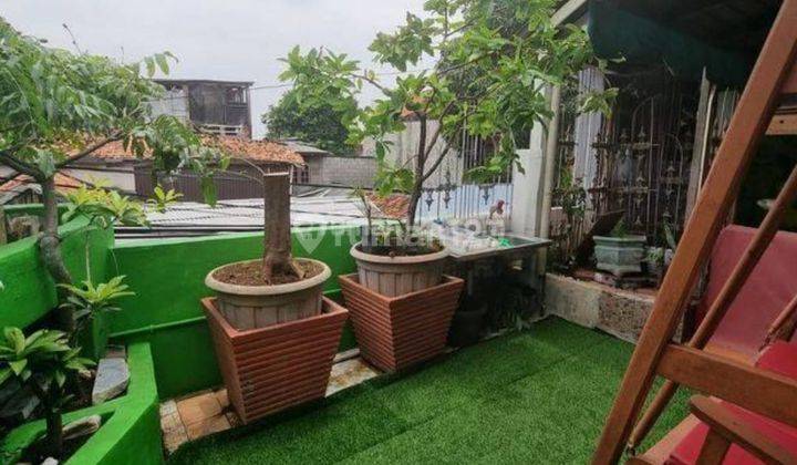 Rumah 2 Lantai SHM di Menteng Kuningan, Jakarta Selatan 2