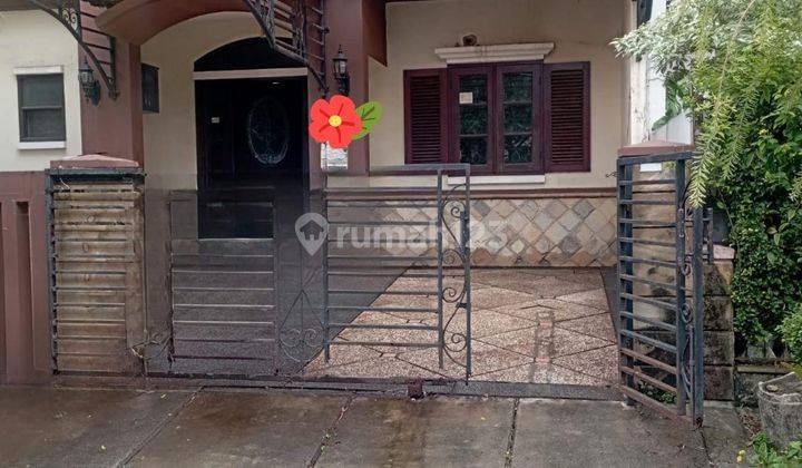 Rumah 2lantai Bebas Banjir SHM di Gading Residence, Jakarta Utara 1