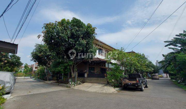 Rumah hook 2 lantai siap huni cantik dalam perumahan Permata harapan Bekasi. 1