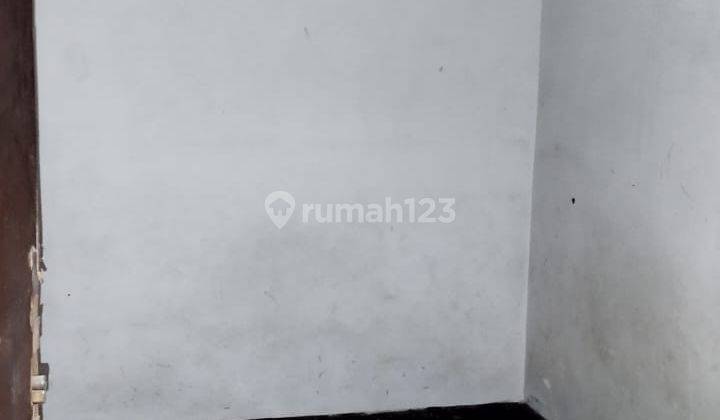 Rumah cantik siap huni dalam komplek Taman Harapan Baru Kota Bekasi 2